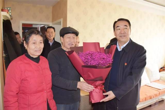 新春走基层 | 县四套班子领导向新源县各族人民致以新春祝福