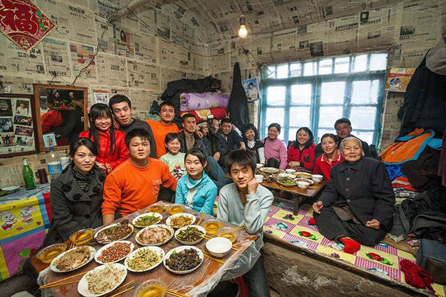 农村过年:除夕很热闹,初一上午忙拜年,一到下午就冷清,咋了?