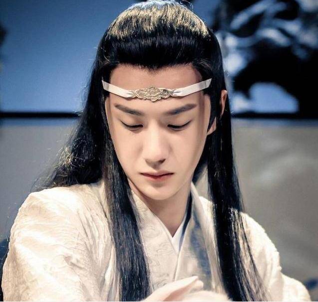 王一博1/6BJD　蓝湛蓝忘机 bjd 他才是导演心中的蓝忘机人选，因档期太满拒绝，这才成就了王一博_搜狐网