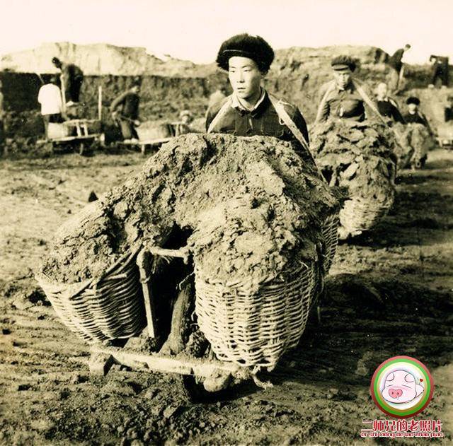 二师兄的老照片5060年代的中国社会劳动最光荣