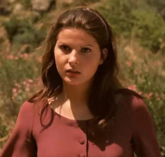 在电影《教父》中,导致二代教父麦克柯里昂个人悲剧的一个非常重要的