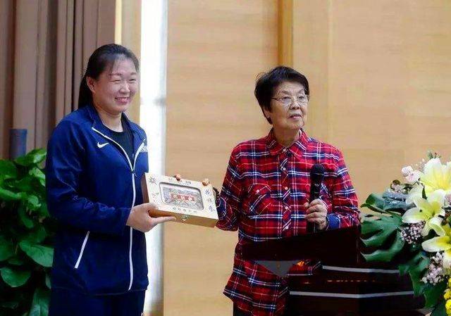 钟南山院士的夫人居然是她
