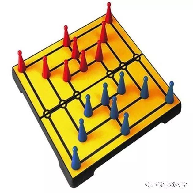 疫情防控61实小线上课堂党员教师刘丽带你去玩莫里斯九子棋