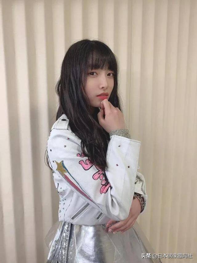 杜莎夫人蜡像馆,里面有三位前辈的蜡像供后辈参拜,她们分别是前田敦子