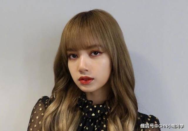 Blackpink成员lisa身高lisa中文名字叫什么 Blackpink Lisa原名 精作网