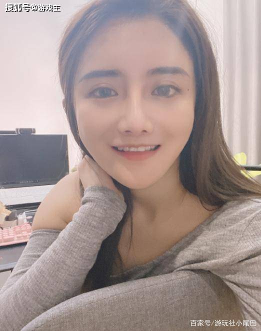 解说古阿扎受8部视频影响,人气逐渐低迷,腐团儿乘机上位了