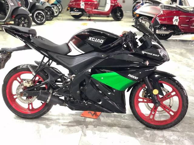 【车型品牌】新感觉 200 【车辆情况】新感觉200仿赛.