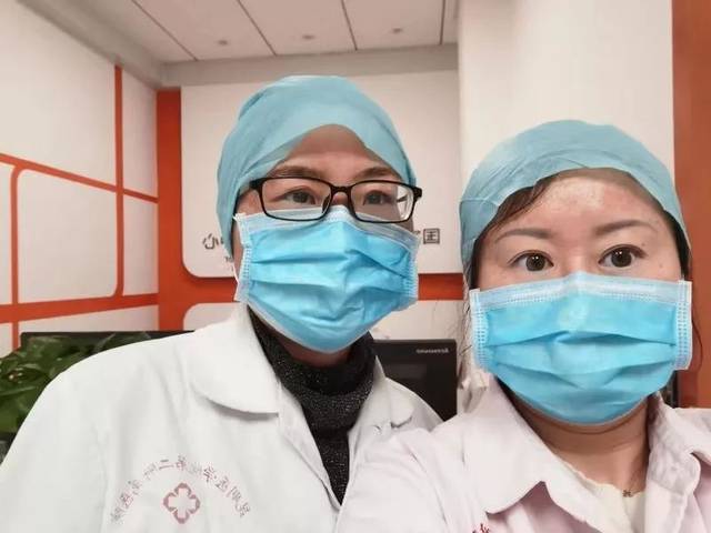 春节期间坚守在发热门诊的值班医生