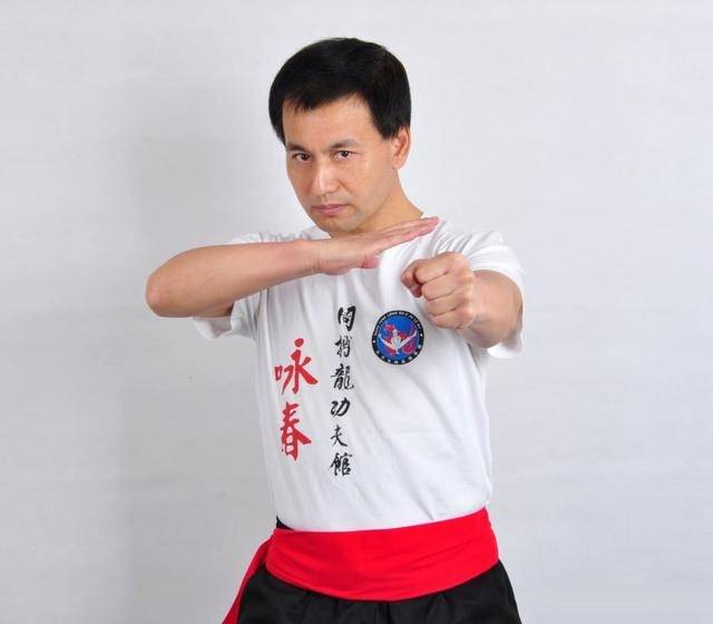 太极雷雷获拳迷高度认可,实力飙升,下个月有望ko咏春拳大师