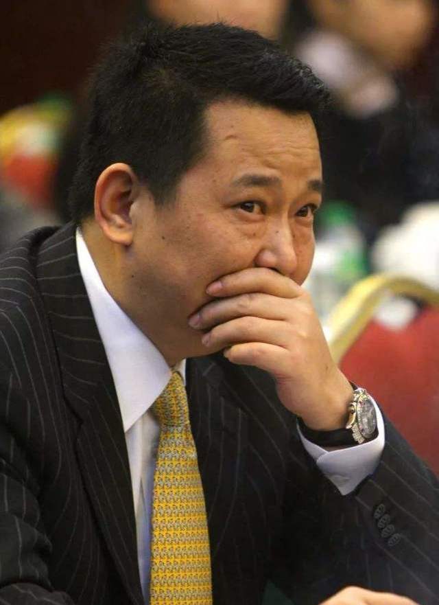 中国首个被注射死刑的亿万富翁,捐赠五百亿企图买命,死前大喊7字