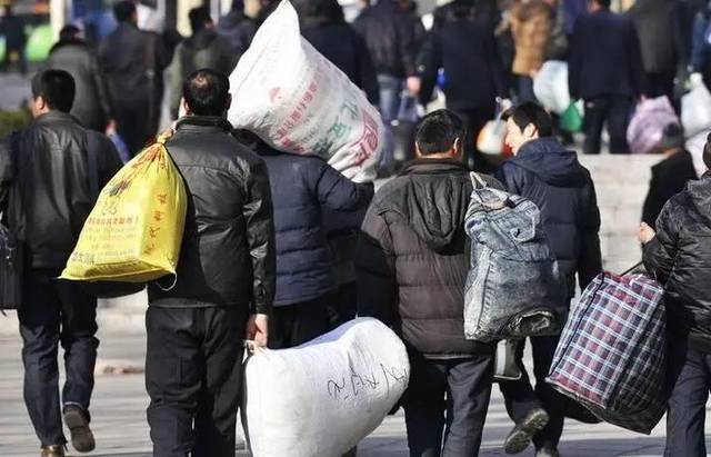 原创农民工啥时候能"进城返工",答案来了,一个好消息,一个坏消息