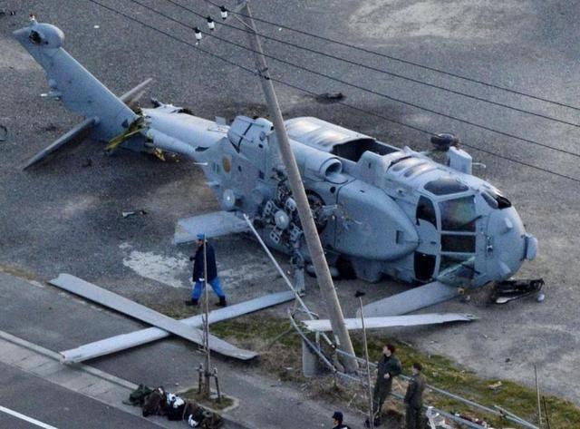 日本自卫队直升机坠毁,服役40多年还在飞,有望打破印度记录