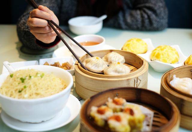 宅家慢慢吃饭 告诉你吃饭时细嚼慢咽的好处