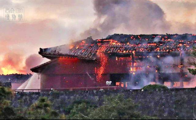 冲绳地标建筑首里城大火,我们应引以为戒继续做好故宫的火灾防控