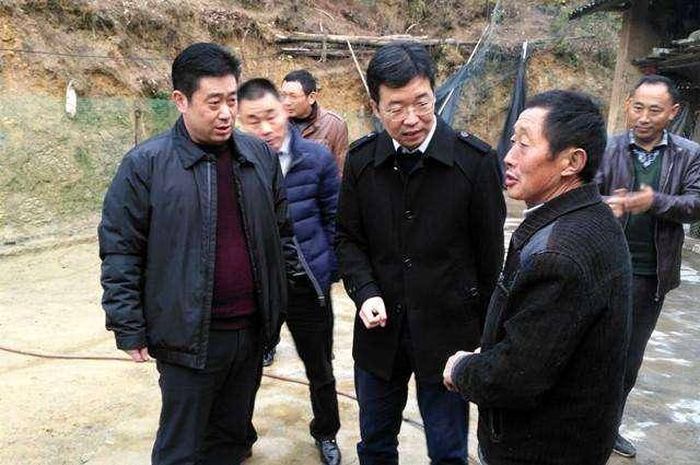 2020年,这4类村干部将接受县级联合审查,农民的好日子来了!