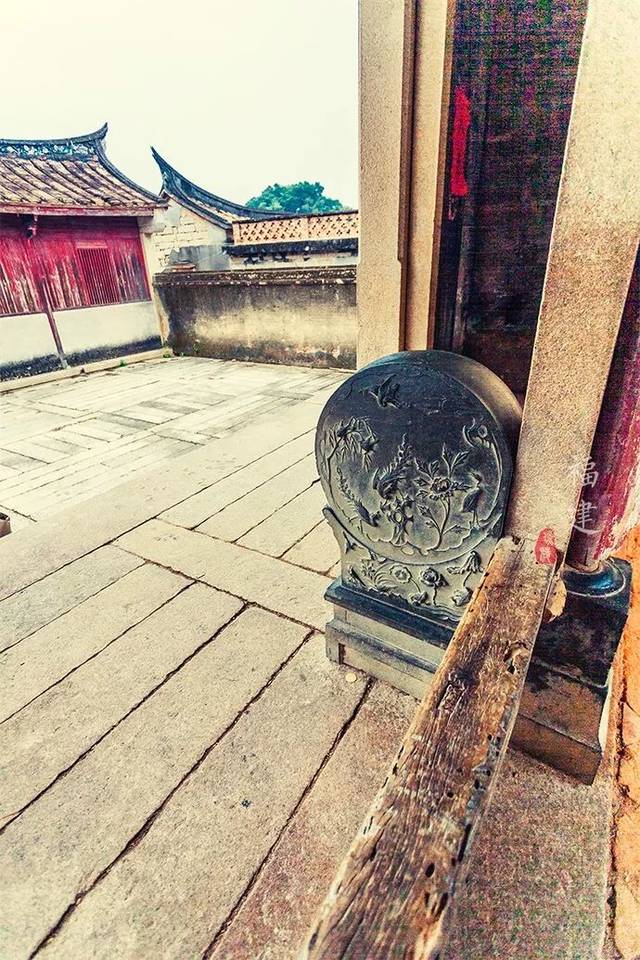 全国仅有的2对"门当户对",一对在故宫,另一对竟藏在这古堡中