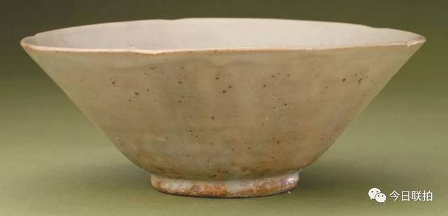 它是北方青瓷代表，民窑中的贡窑！最贵竟然卖到3047.5万了_搜狐网