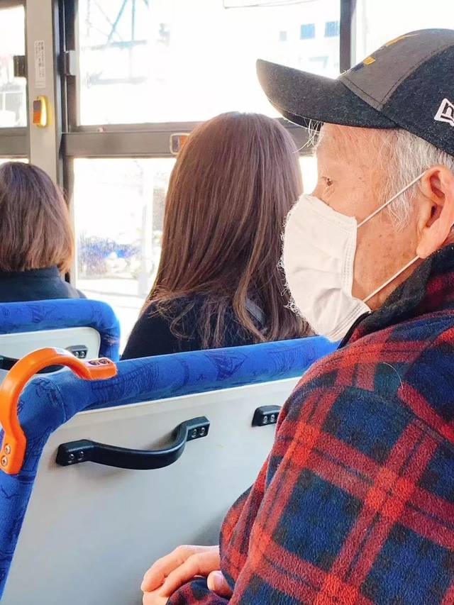 天津市傳染病醫(yī)院黃牛排隊掛號，的簡單介紹