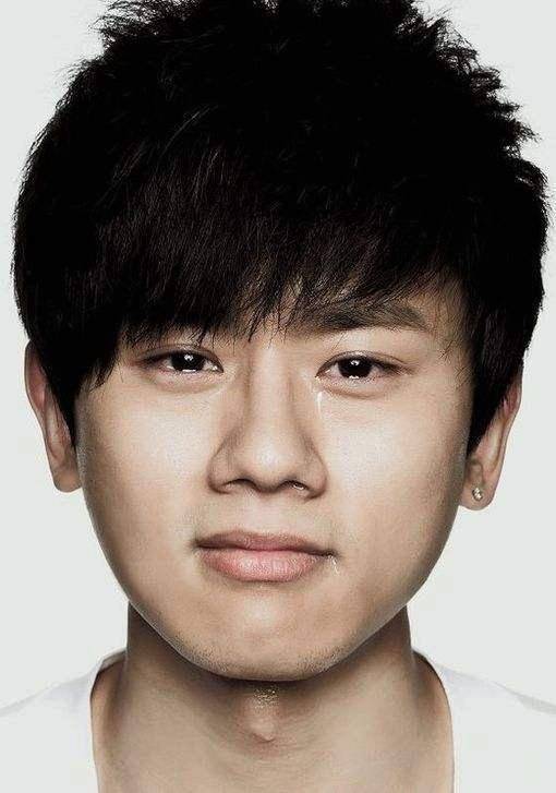 谢娜的五张照片,张杰无法面对,看完心疼张杰