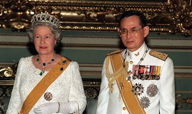 关于泰王拉玛九世,你该知道的十件事:在位时间最长超过英国女王