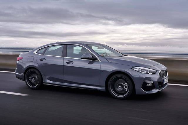 体验2020款宝马2系三厢版220d