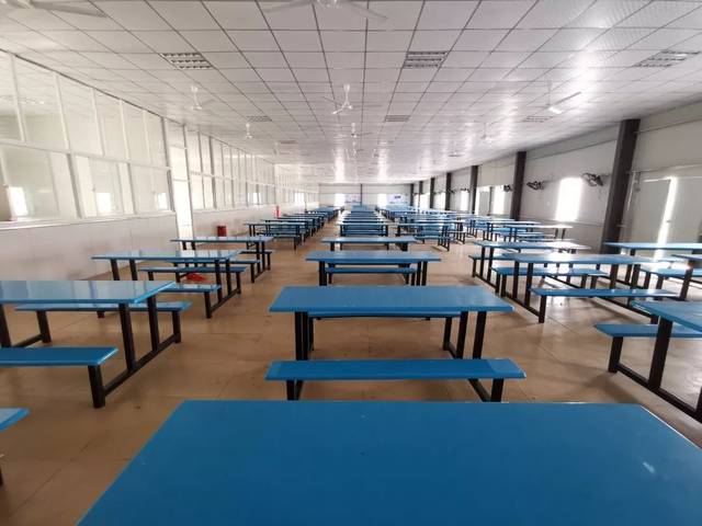 民工食堂  泥水固化再生中心