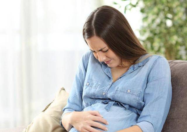 原创宫缩是一种什么感觉?孕中期和孕晚期是不一样的!