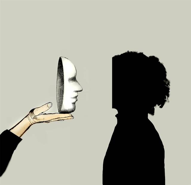 《压力测试》:一场全景式的危机反思