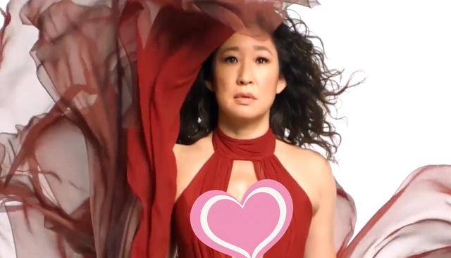 原创"最丑华裔女星"造型反转!深v红裙少见性感,曾被称女版林永健