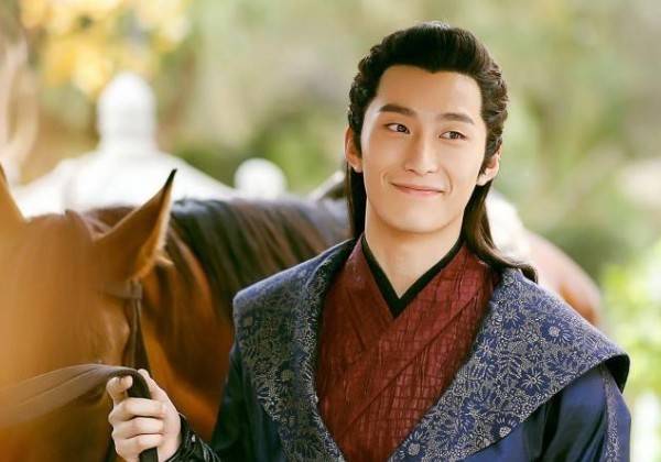 《楚乔传》3年了,赵丽颖生子,李沁正红