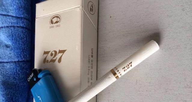 走进朝鲜:凡是在朝鲜抽这种香烟的男人,被认为是有钱人