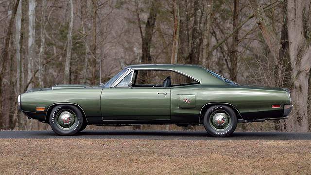 只有四辆 道奇的肌肉车皇冠1970款道奇hemi coronet r/t