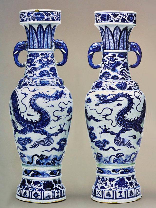 中国 青花 花卉文 双象耳瓶 N R5790B 中国 青花 花卉文 双象耳瓶 N