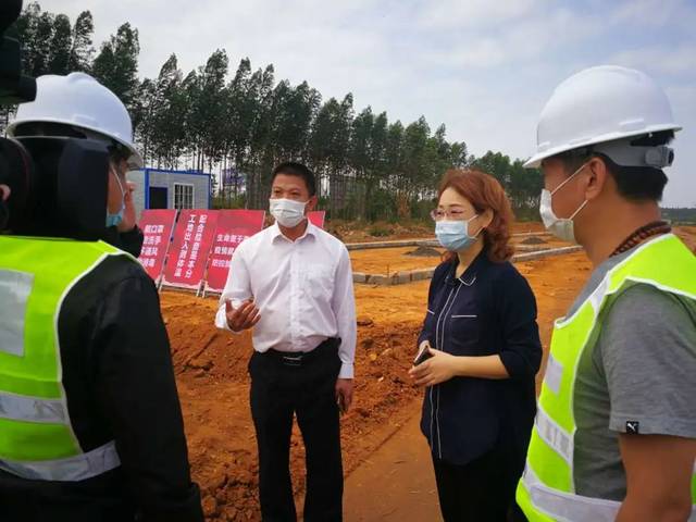 复工复产北海市常务副市长黄江到北海机场开展自治区重大项目站坪扩建