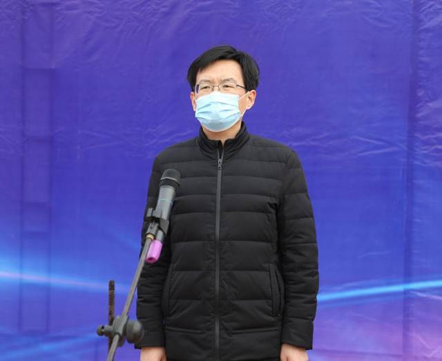 开工仪式由县委常委常务副县长于忠林主持