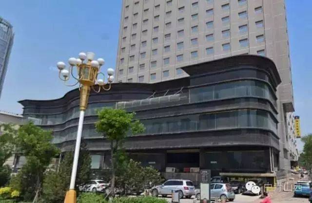 太原迎泽大街烂尾20年的金兴大厦复活!曾是原河津首富名下资产