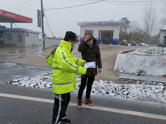 麻城市公安局党委委员,刑侦大队长胡刚带头冲锋,刑侦大队全员闻令而动