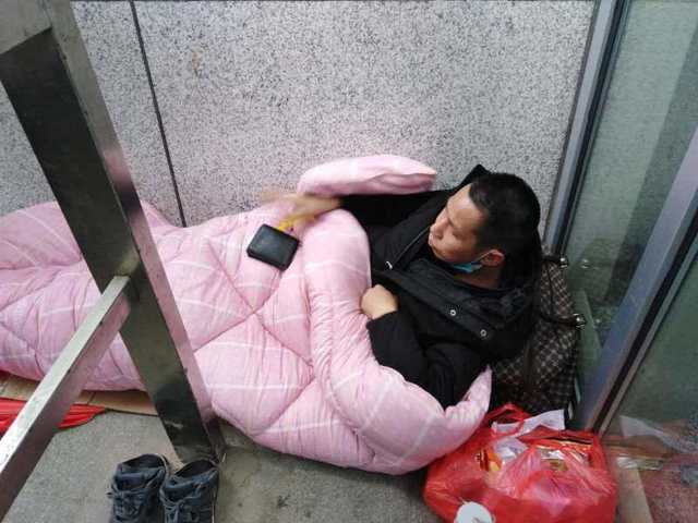 男子返工未果滞留石门,铁警发现助其回家_手机搜狐网