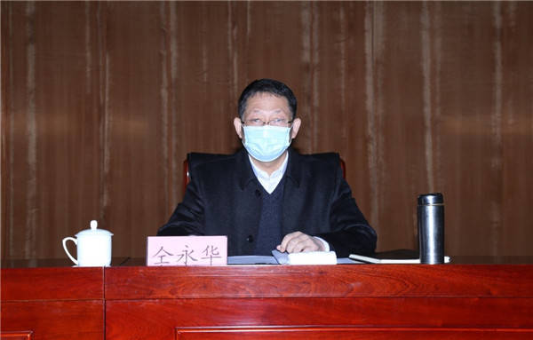 常务副校长万存周