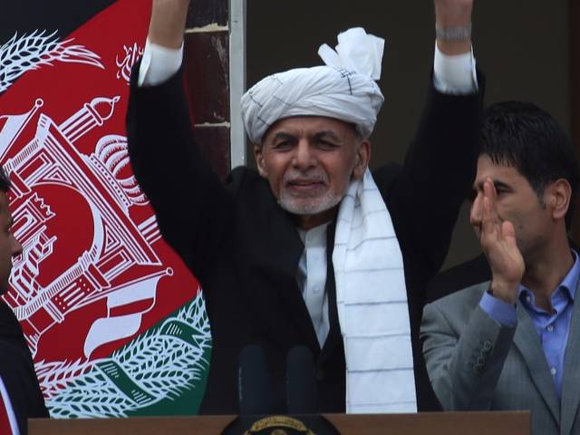 阿富汗总统加尼图片