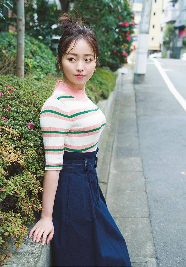 日本美女今泉佑唯清纯写真!肌肤水嫩童颜娇俏身材真棒