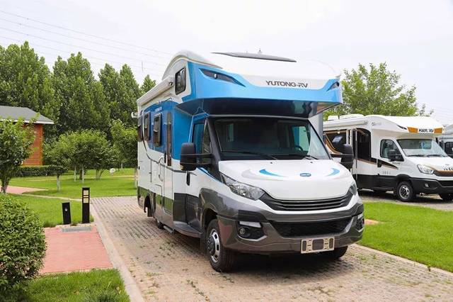 抖音直播|今晚8点,房车专场—进口依维柯!