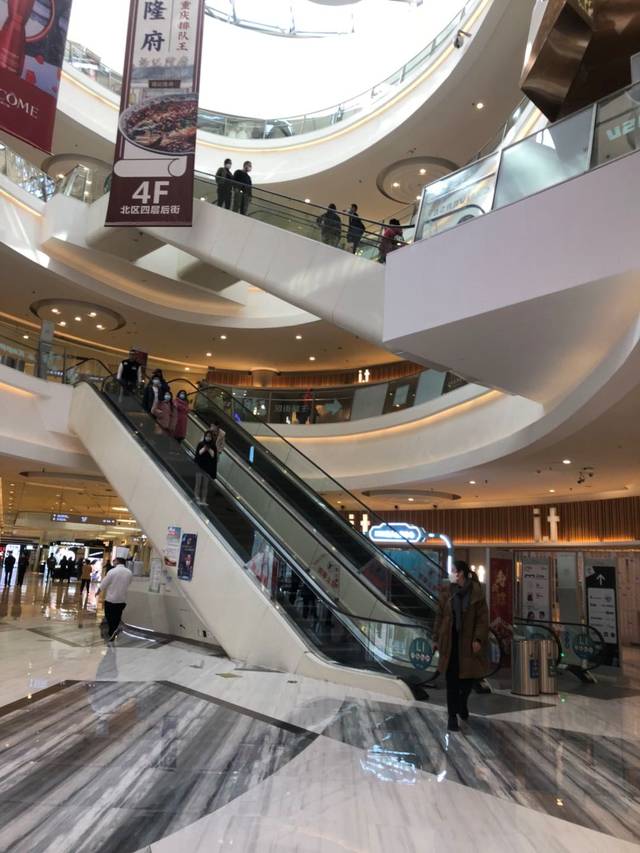 天津滨江购物中心图片