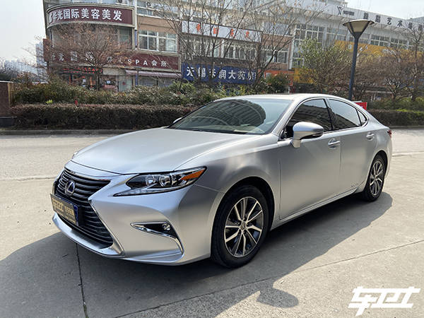 【施工型号】电光太空银【施工项目】车身改色膜【施