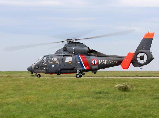 以直-9的前型,法国海豚直升机为例子.