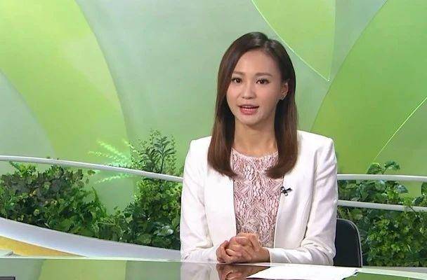 tvb新闻小花麦诗敏晒旧相 揭爸爸是《警讯》主持