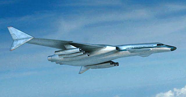 虽然将核动力安装到了飞机上,但因为核动力装置已经占据了轰炸机弹仓