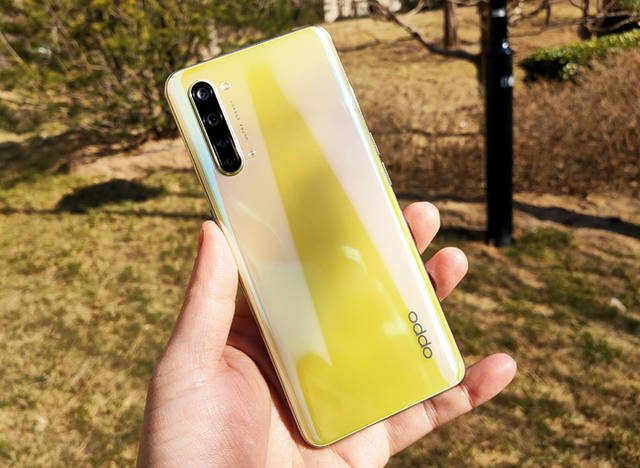 oppo reno3元气版5g上手体验:活力满满的5g靓拍小伙伴_手机搜狐网
