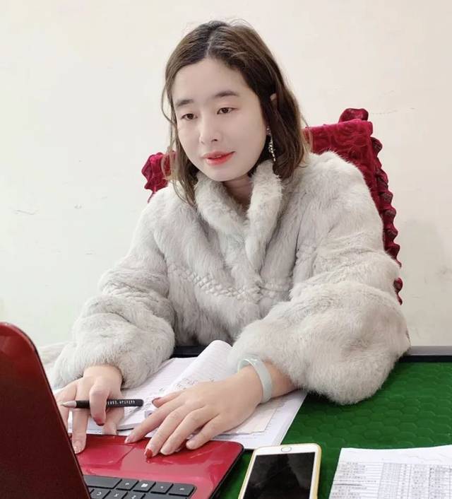 选出那个最让你心动的ta,丽景学校十佳网红教师,最受欢迎班主任投票