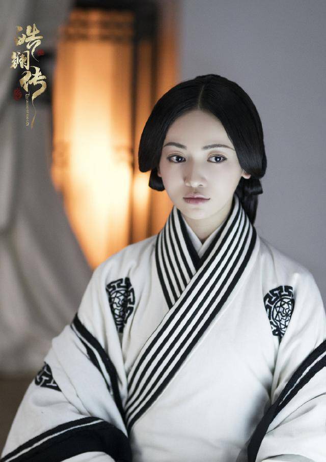 两大赵姬大比拼 网民:《寻秦记》姚莹莹完胜吴谨言